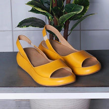 Load image into Gallery viewer, New Design Women Pink Jelly Shoes Slippers Summer Flip Flops Beach Shoes Pool Sandals Flats Ladies Slides chanclas de mujer 122